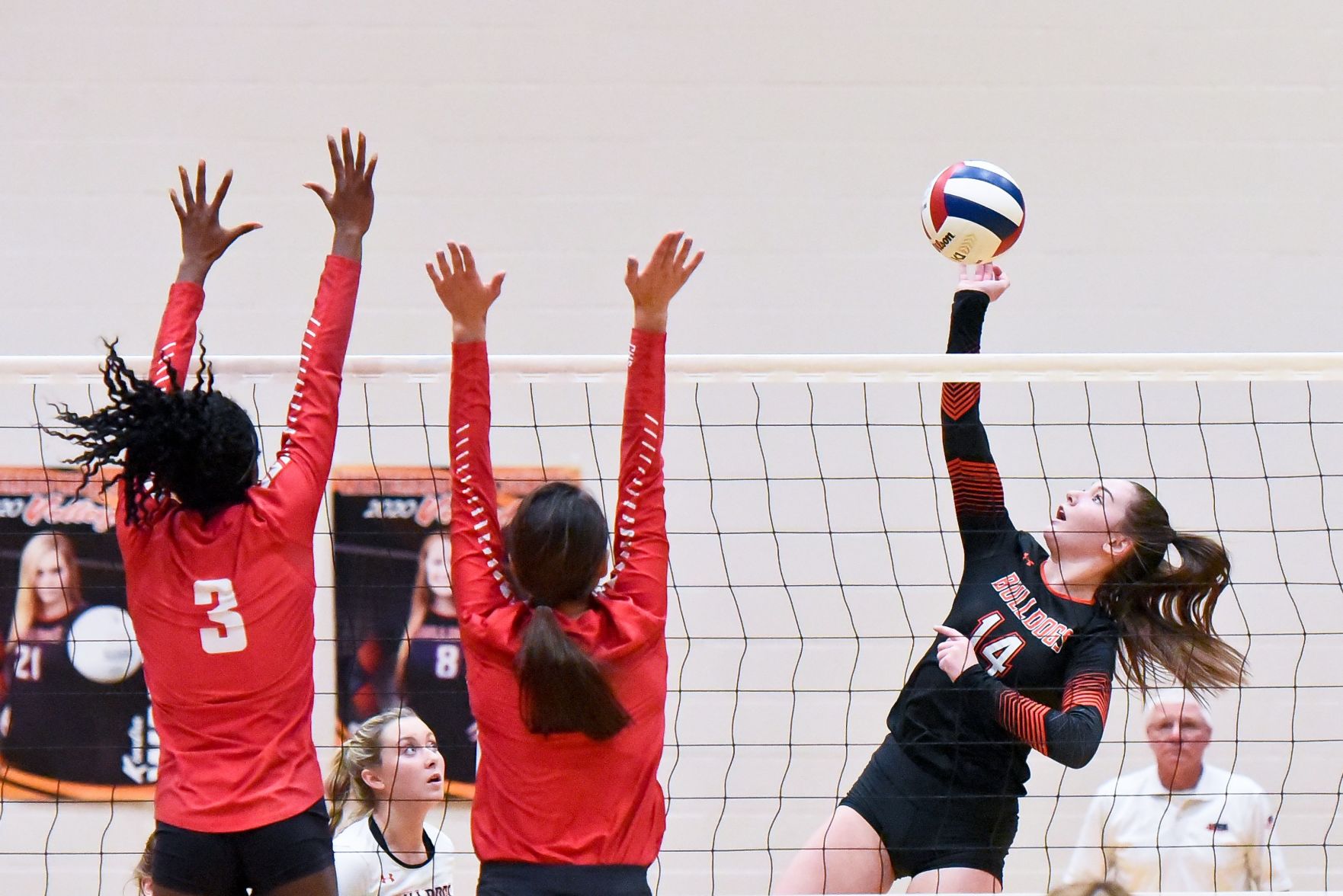 11/06/19 - Girls Volleyball - Illinois Sectional Final -Centralia vs Waterloo
